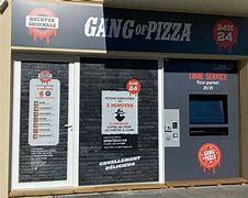 Façade Gang of Pizza